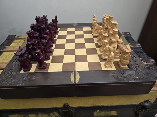 Vintage chinese carved wood - carved,