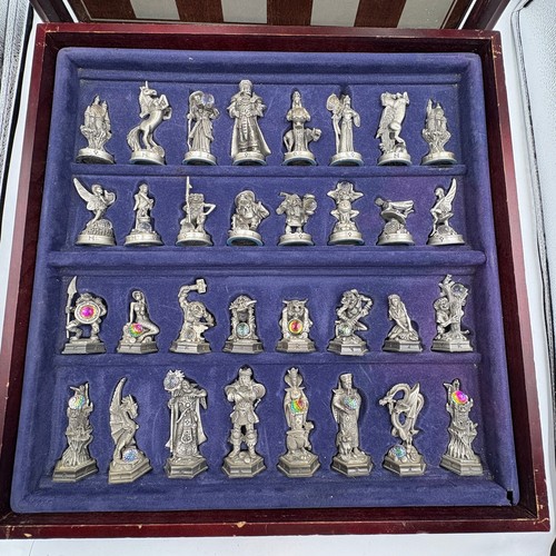Danbury mint fantasy crystal - mint,