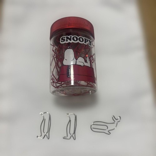 Snoopy wire clip - snoopy,